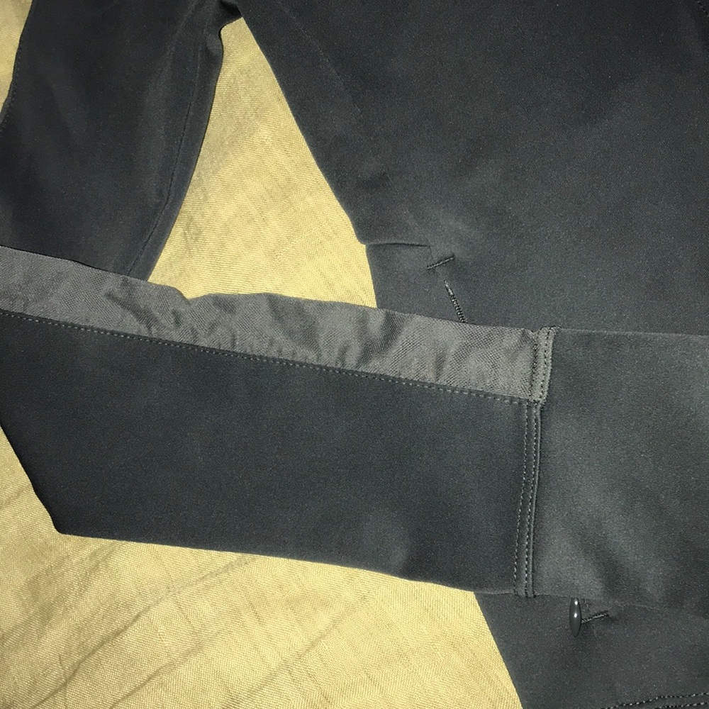 Apana sweatshirt NWT - Picture 6 of 9